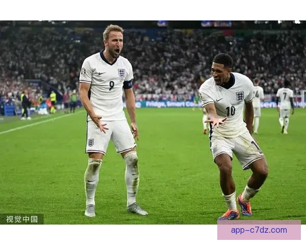 塔韦尼耶射科斯图拉斯倒钩绝平