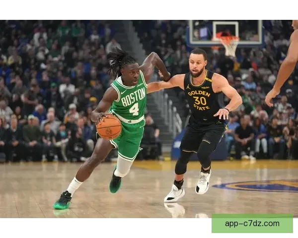 库里缺阵绿军不定勇士体系焦点 库里缺阵绿军不定勇士体系焦点