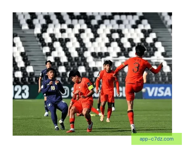 U23国足半场0-2泰国 9主力缺席成主因 U23国足半场0-2泰国 9主力缺席成主因