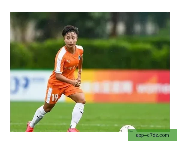 中国女足大幅轮换 张馨张琳艳首发亮相