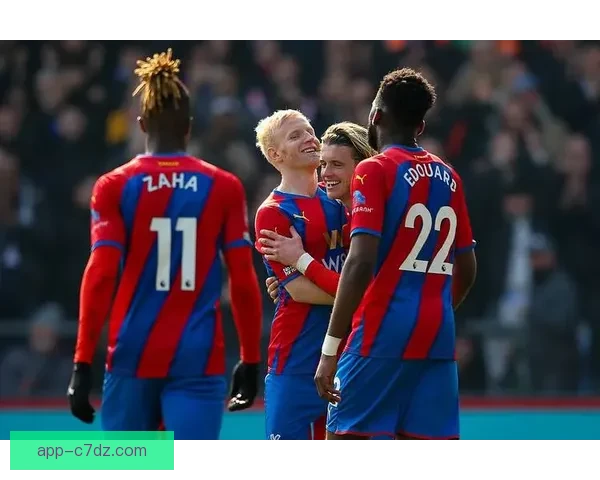 勒温失点古德蒙松染红 水晶宫与利兹联0比0互交白卷 勒温失点古德蒙松染红 水晶宫与利兹联0比0互交白卷